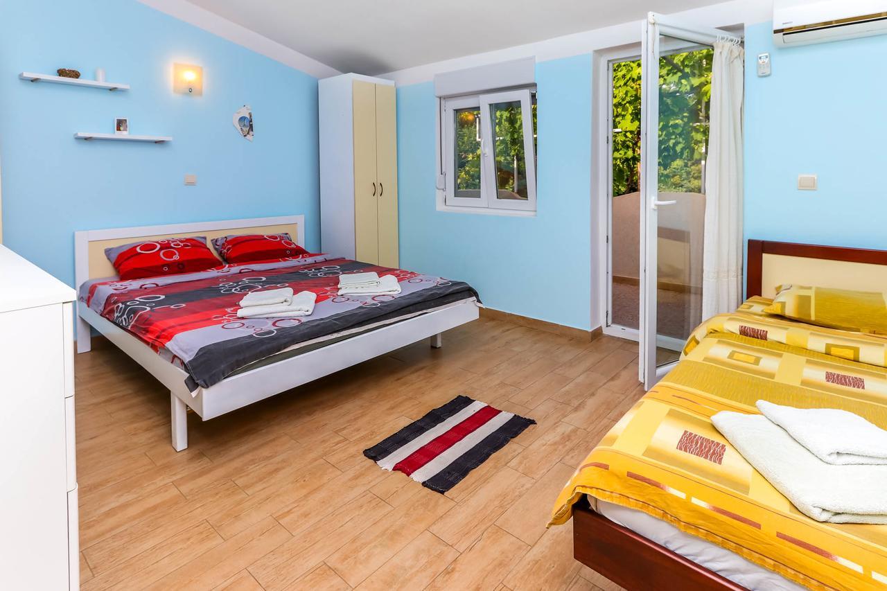 Apartments Zeko Donji Morinj Exterior foto